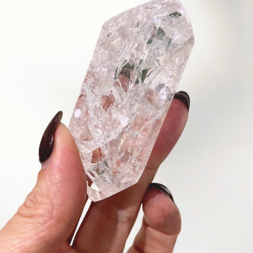 Home 2026 22 Crackle Quartz Point