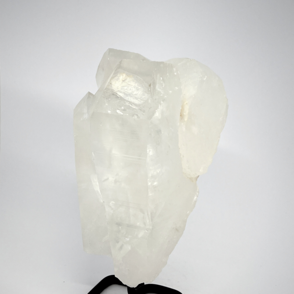 clear quartz on stand