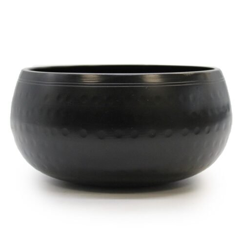 Home 2026 16 Medium Black Beaten Bowl - 15cm