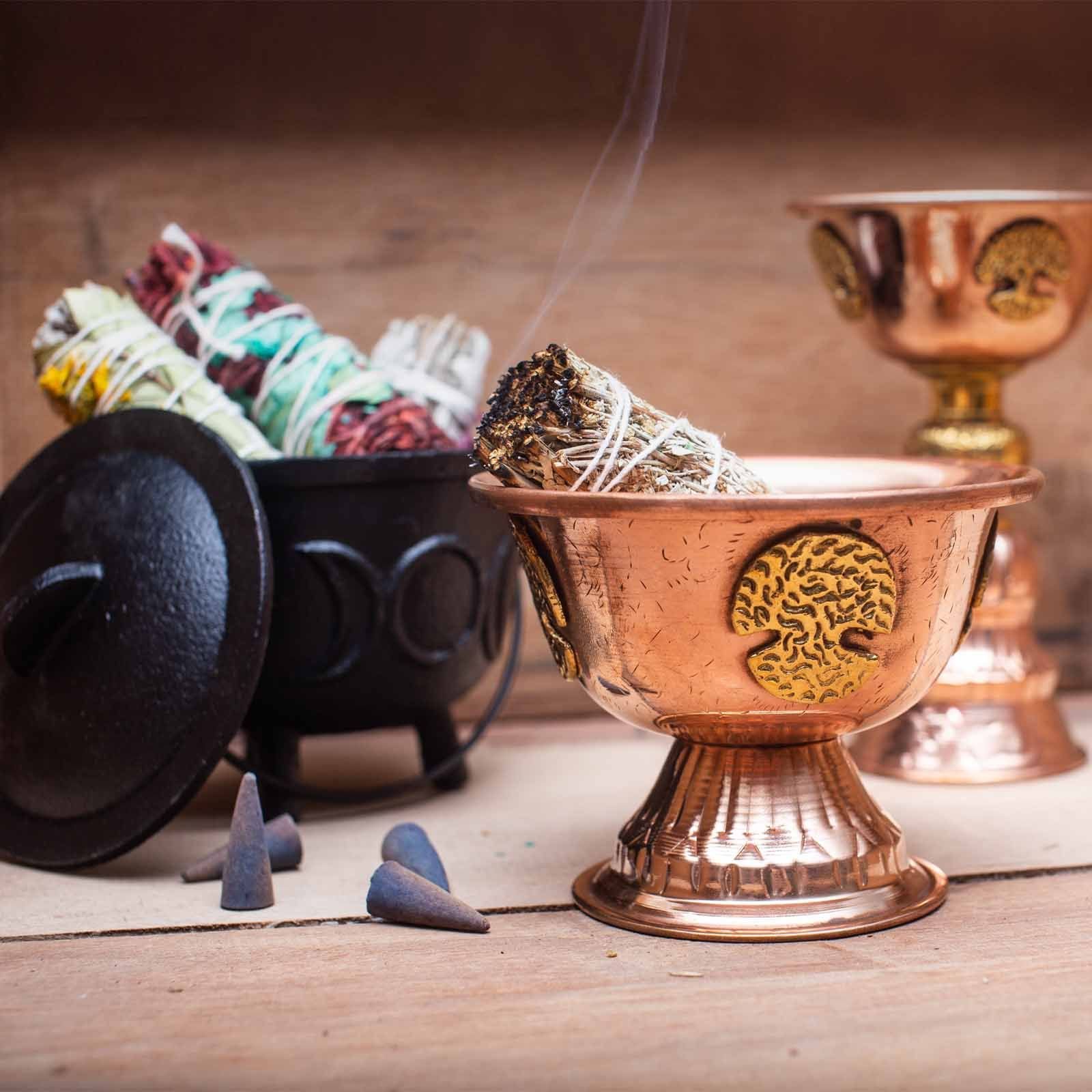 Antique Copper Ritual Chalice Triple Moon 10X8Cm 3 antique copper ritual chalice triple moon 10x8cm - image 3