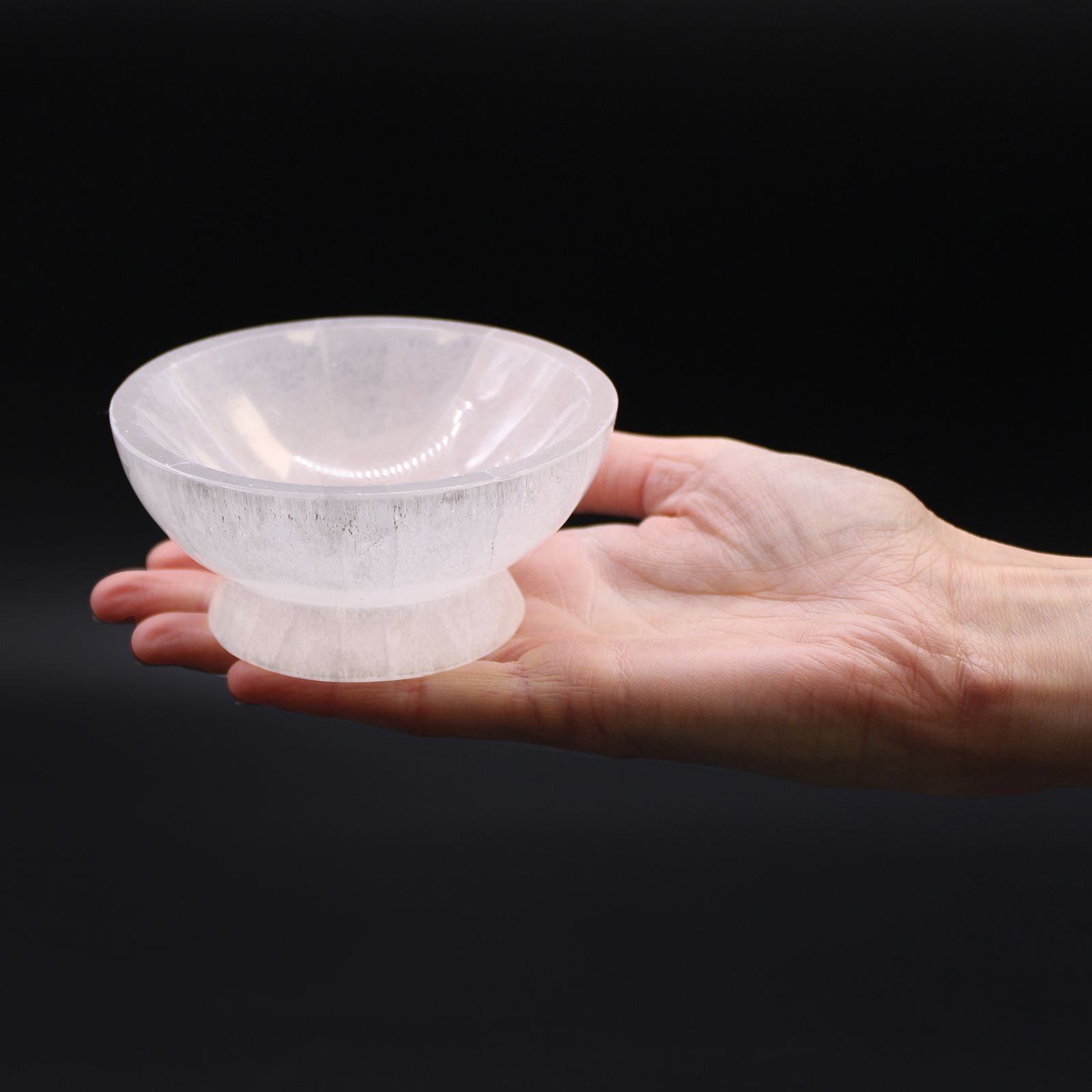 Selenite Ritual Bowl - 10Cm 3 selenite ritual bowl - 10cm - image 3