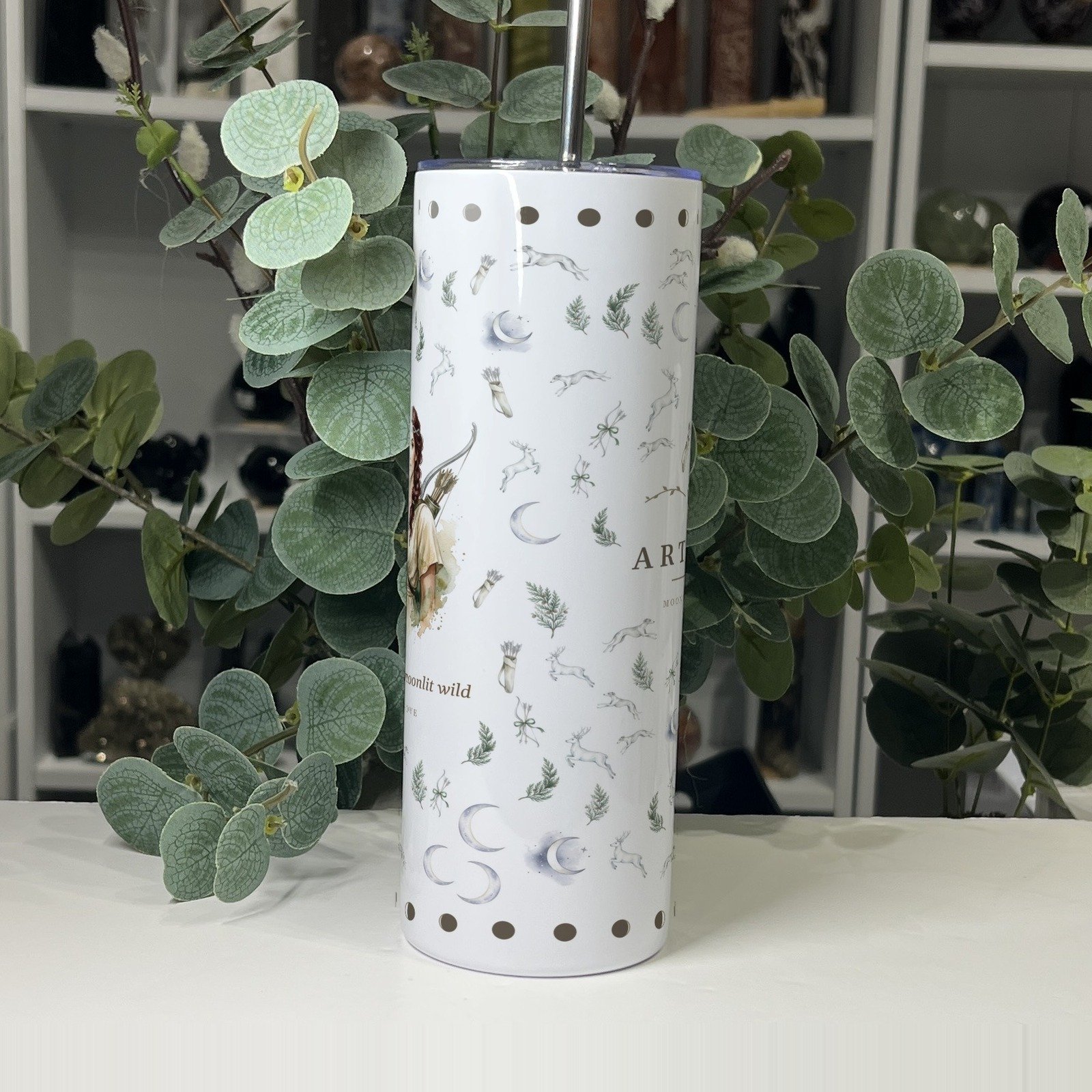 Artemis goddess tumbler 20oz, side view of the pattern