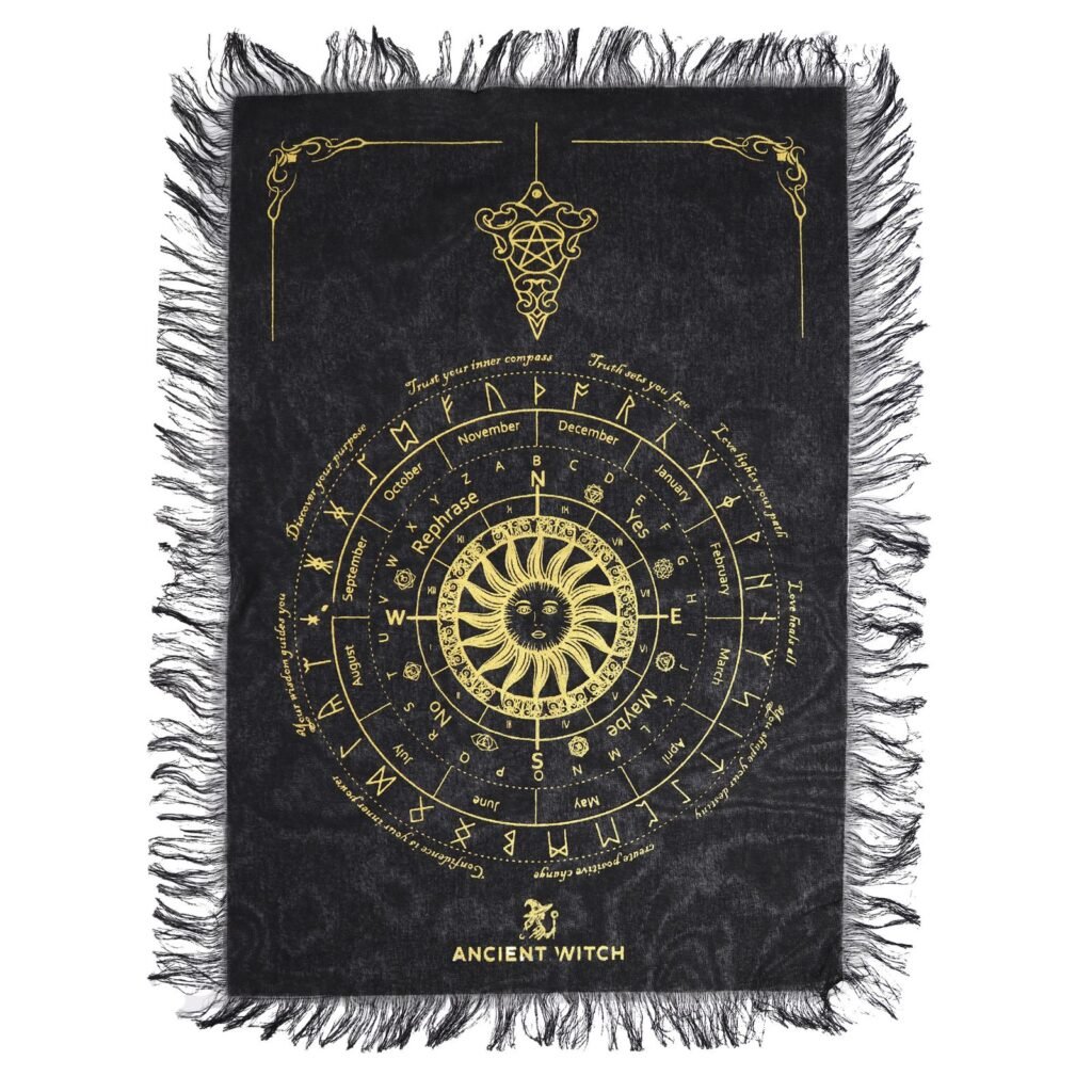 Sun Face pendulum board cloth in Black and Gold