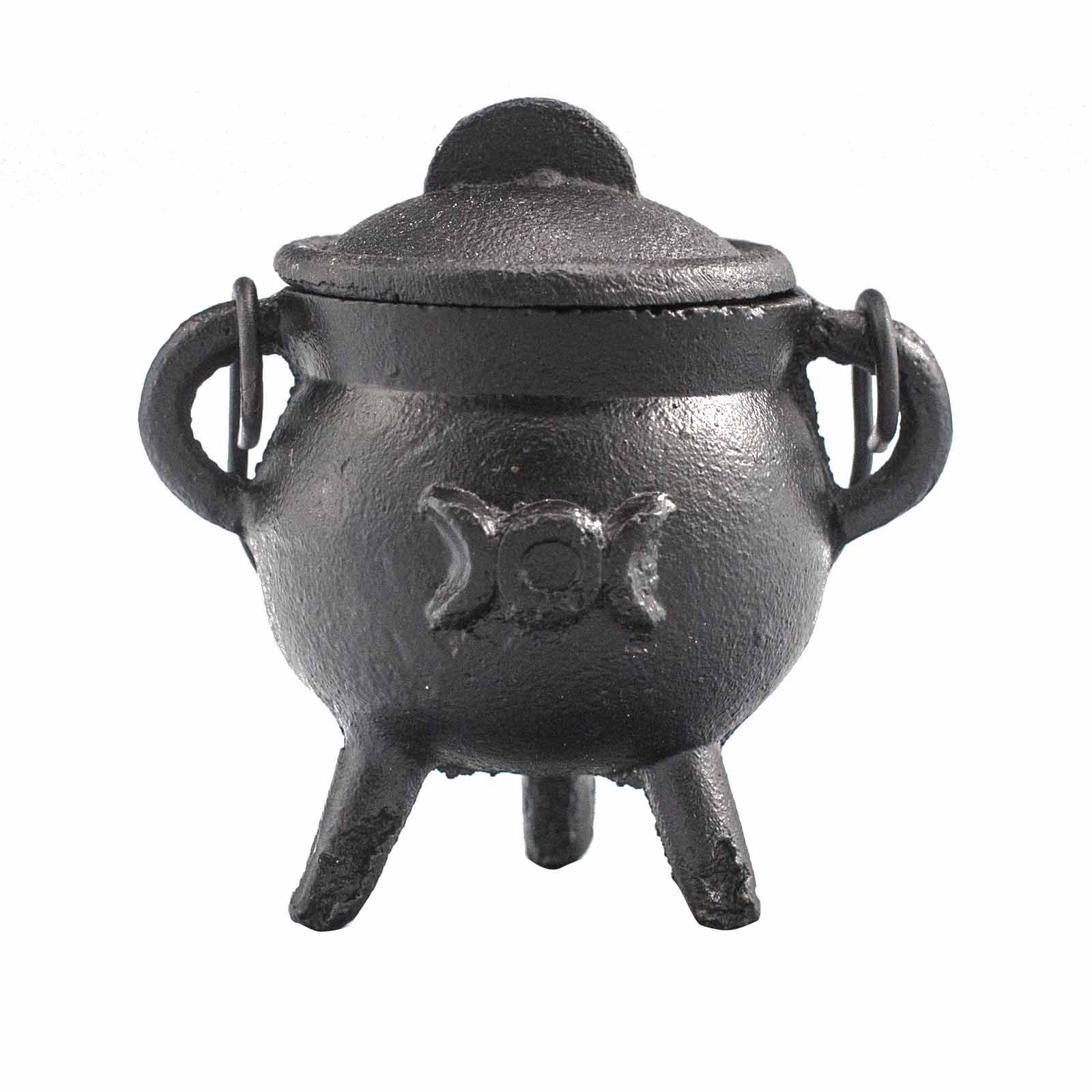 bG9jYWw6Ly9tZWRpYS8xUS9FRC82MFIzMEMxRzZSV0tFRDFRLzcyNTdkNGVlLmpwZWc.jpg Small Cast Iron Witches Cauldron with Triple Moon 6x10cm view 3