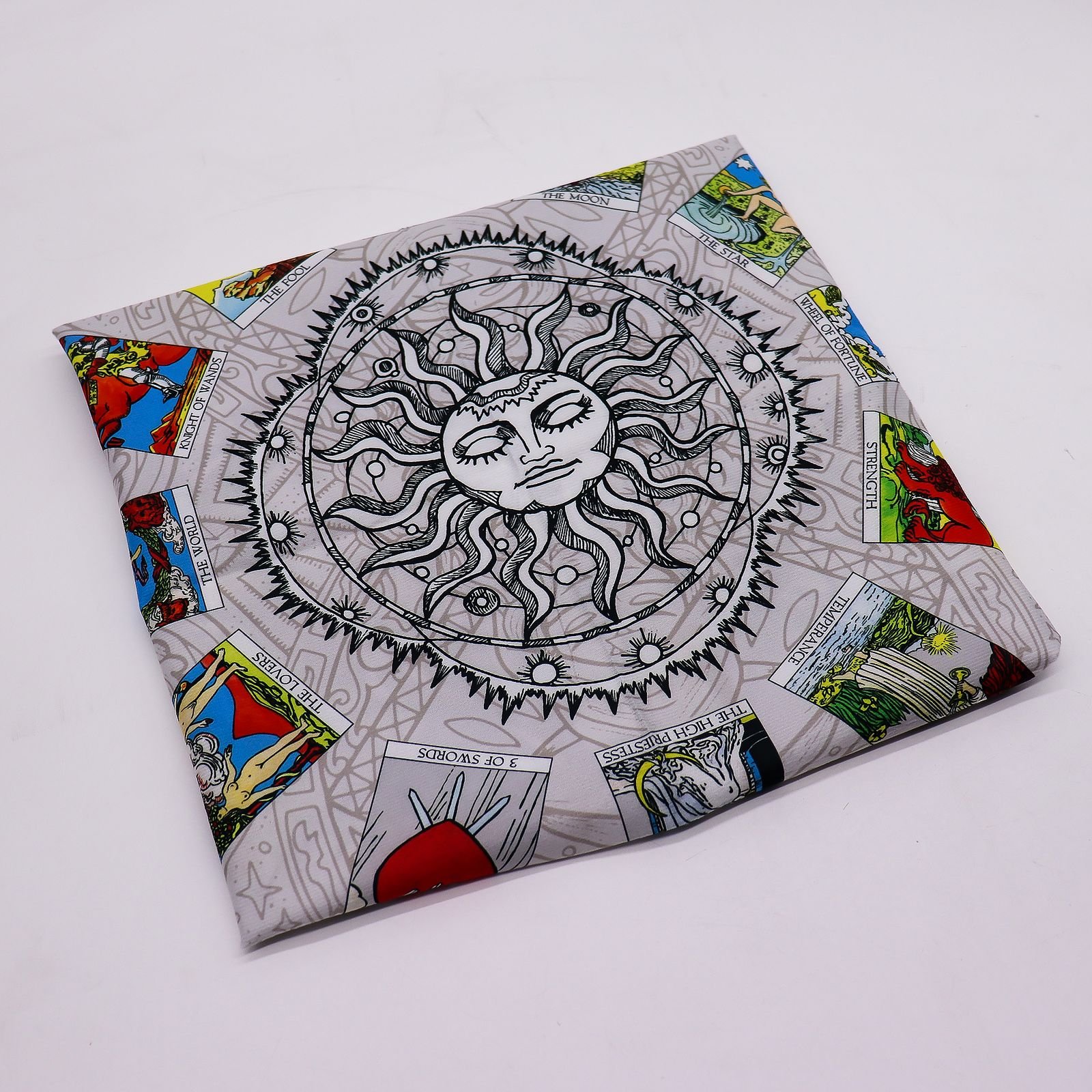 bG9jYWw6Ly9tZWRpYS9IRy9BRC82MFIzMEMxSjY0VktBREhHLzY0OTY1N2Y2LmpwZw.jpg Tree of Life Tarot Reading Cloth view 7