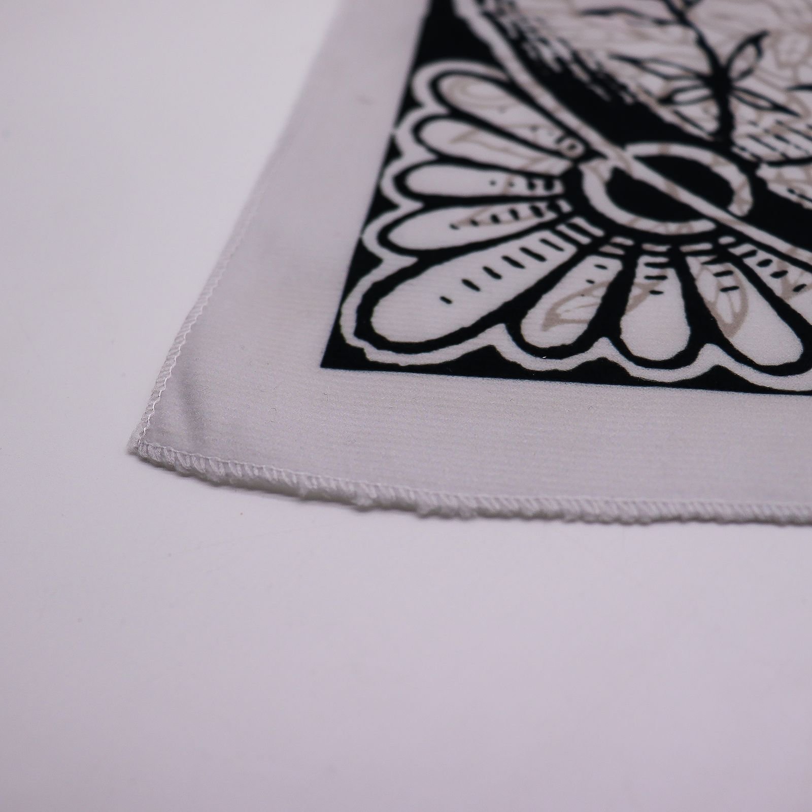 bG9jYWw6Ly9tZWRpYS9ITi9BRC82MFIzMEMxSjY0VktBREhOLzhiMmJhZGNmLmpwZw.jpg Tree of Life Tarot Reading Cloth view 10