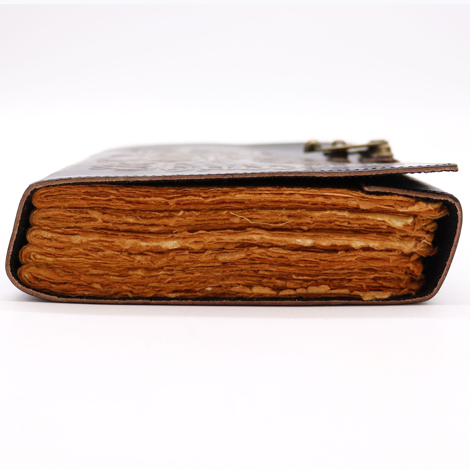 bG9jYWw6Ly9tZWRpYS9ITi9KRC82MFIzMEMxRzZSVzNKREhOL2E4OWE4ZDZlLmpwZWc.jpg Pentagram Book of Shadows Leather Journal 21 x 15cm