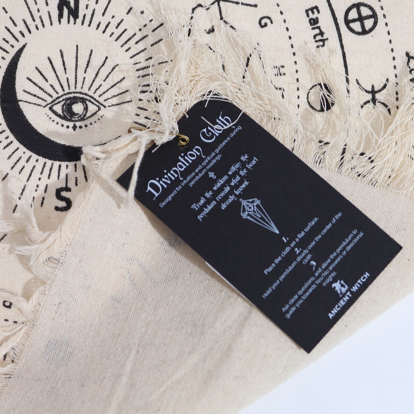 bG9jYWw6Ly9tZWRpYS9TSi9FRC82MFIzMEMxSjYwVktFRFNKL2JmNjM4OGQ0LmpwZWc.jpg All Seeing Eye pendulum board cloth in Natural and Black view 2
