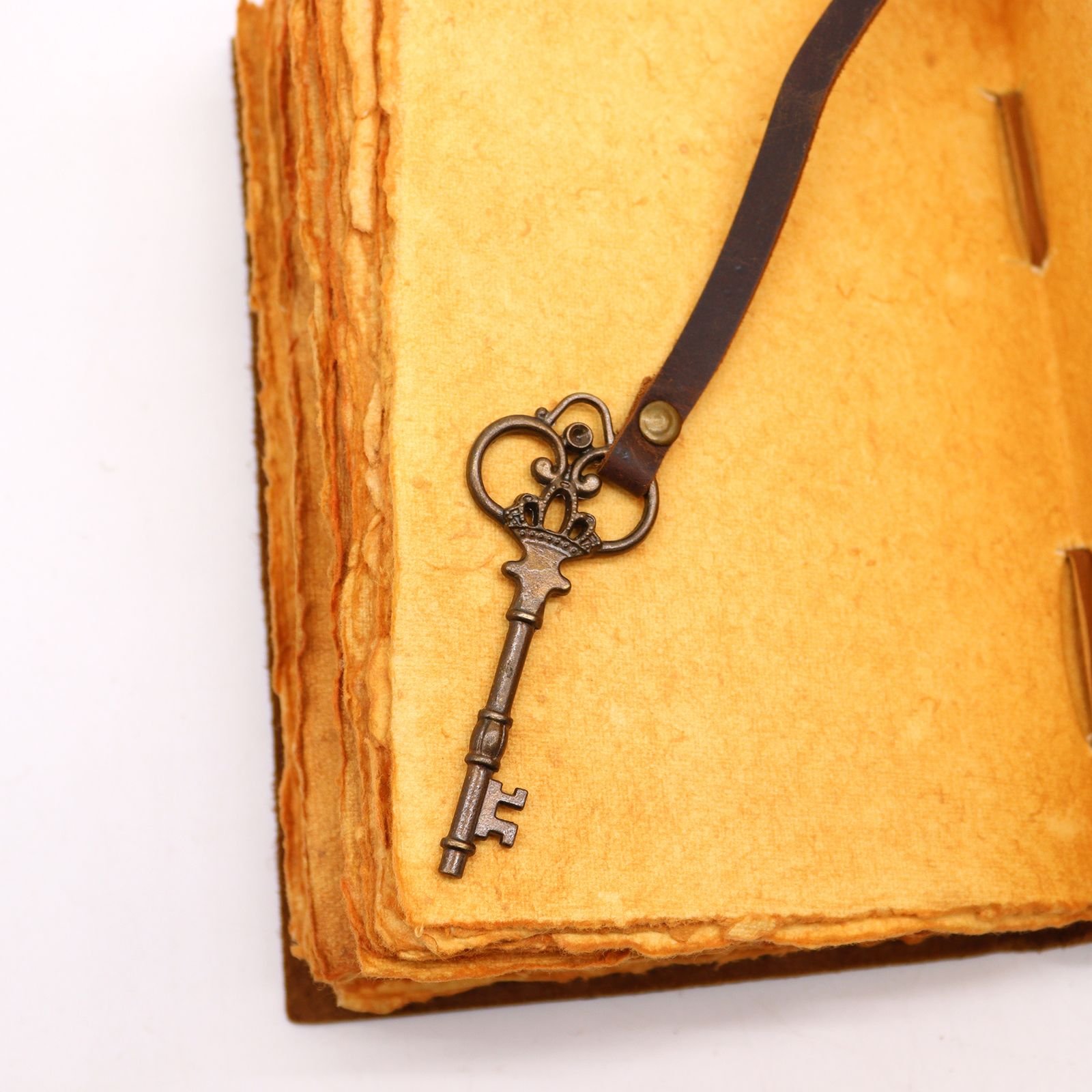 Oiled Leather Journal with Key, 13 x 18cm view 2