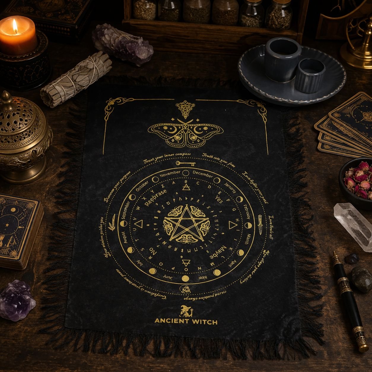 bG9jYWw6Ly9tZWRpYS9TUC9HQy82MFIzMEMxSjY4V0tHQ1NQL2FlYjlmNzViLnBuZw.jpg Mystic Moth pendulum board cloth in Black and Gold view 2