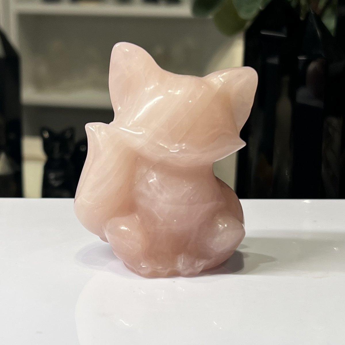 Rose Quartz fox carving 6cm Rose Quartz fox carving 6cm, carved and polished sitting crystal fox