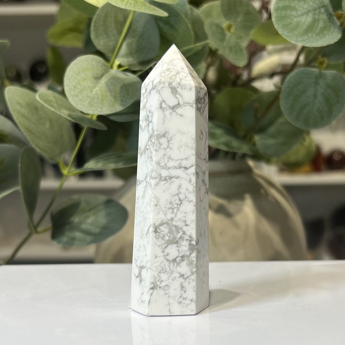 Howlite tower B Howlite tower B, polished point