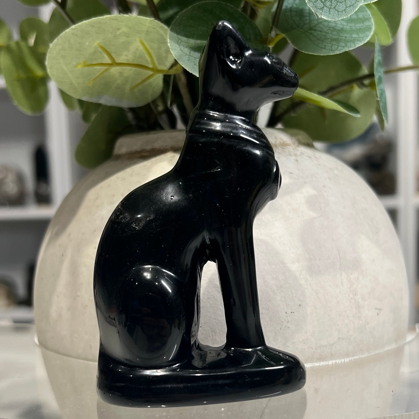 Black obsidian Bastet statue 10cm right profile Black obsidian Bastet statue 10cm right profile