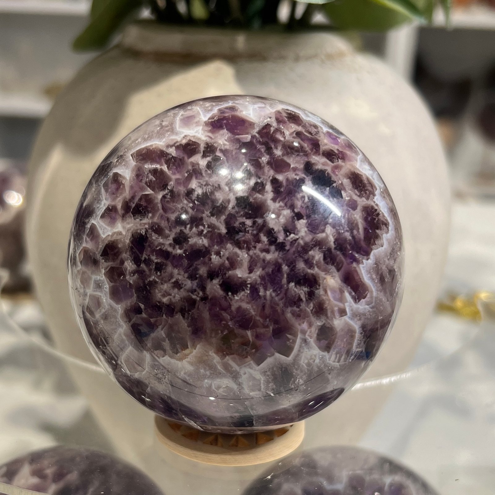 Dream amethyst sphere D 72mm with purple honeycomb crystal pattern Dream amethyst sphere D 72mm with purple honeycomb crystal pattern