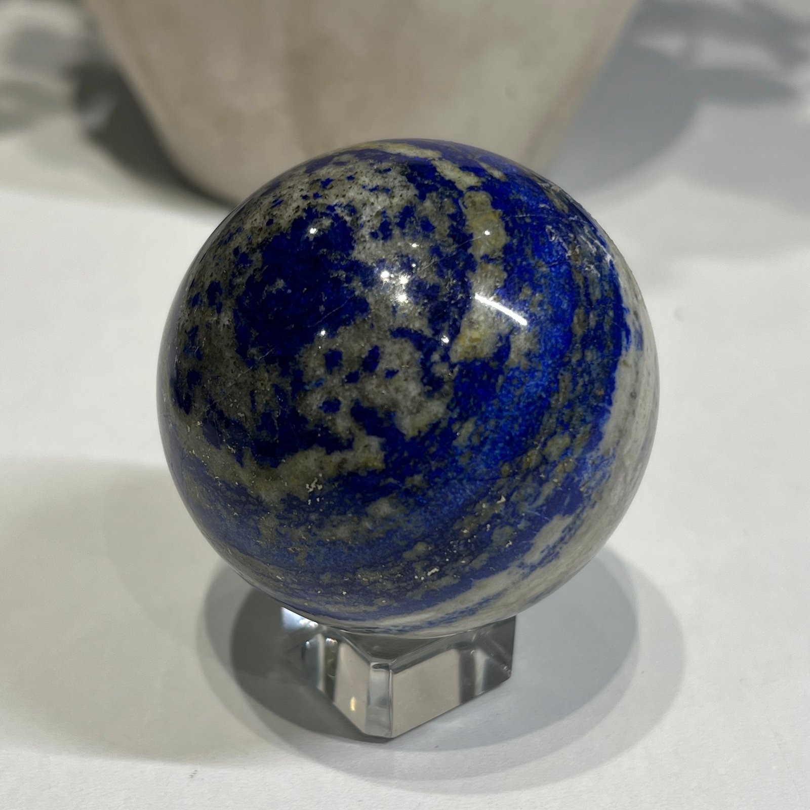 Lapis lazuli sphere B 58mm side view Lapis lazuli sphere B 58mm side view