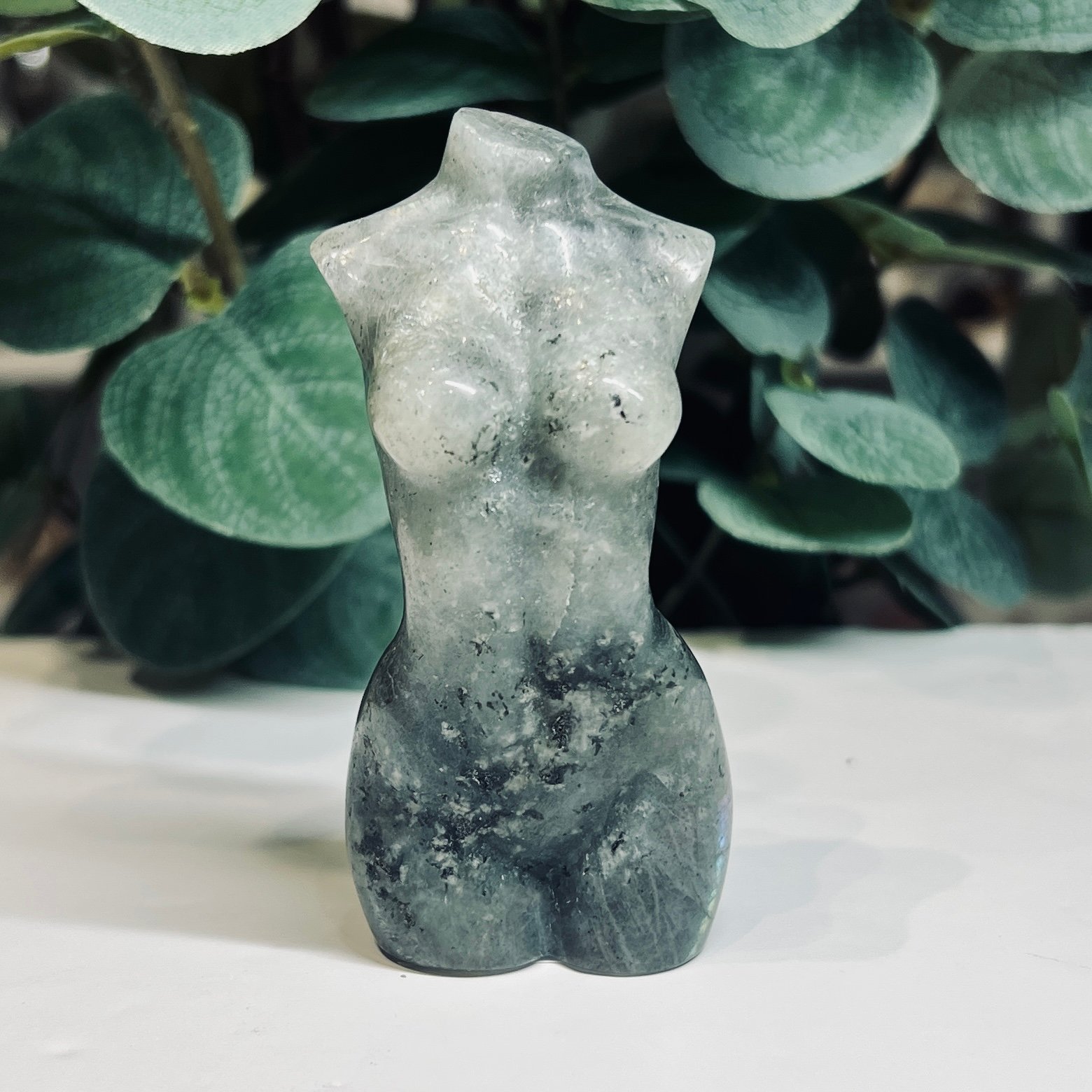 labradorite-mini-goddess-body-front labradorite mini goddess body crystal carving 8cm, front view, Mystic Grove UK