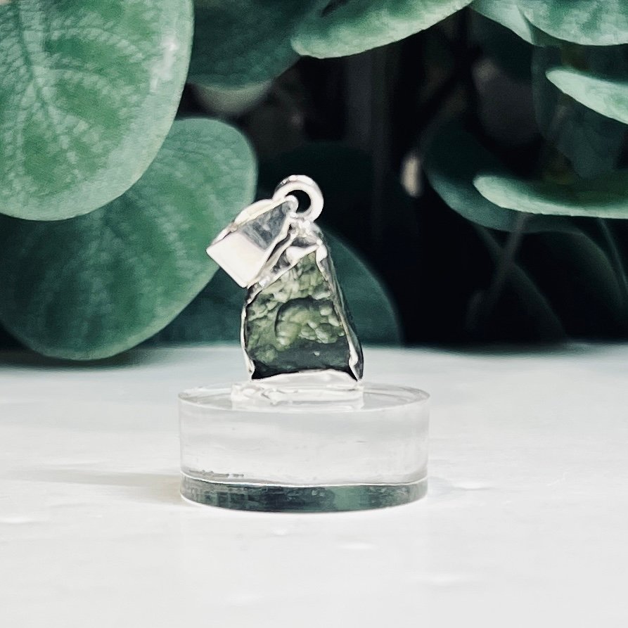 Raw moldavite pendant D207 2.07g set in 925 sterling silver
