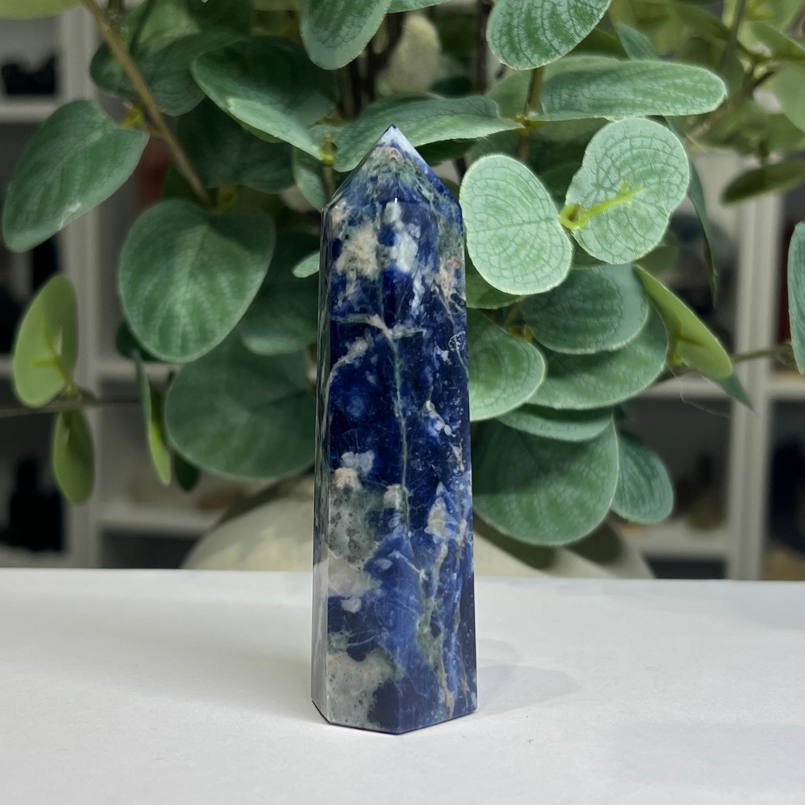 sodalite tower a 9cm Sodalite tower A 9cm, royal blue with white and soft green veining
