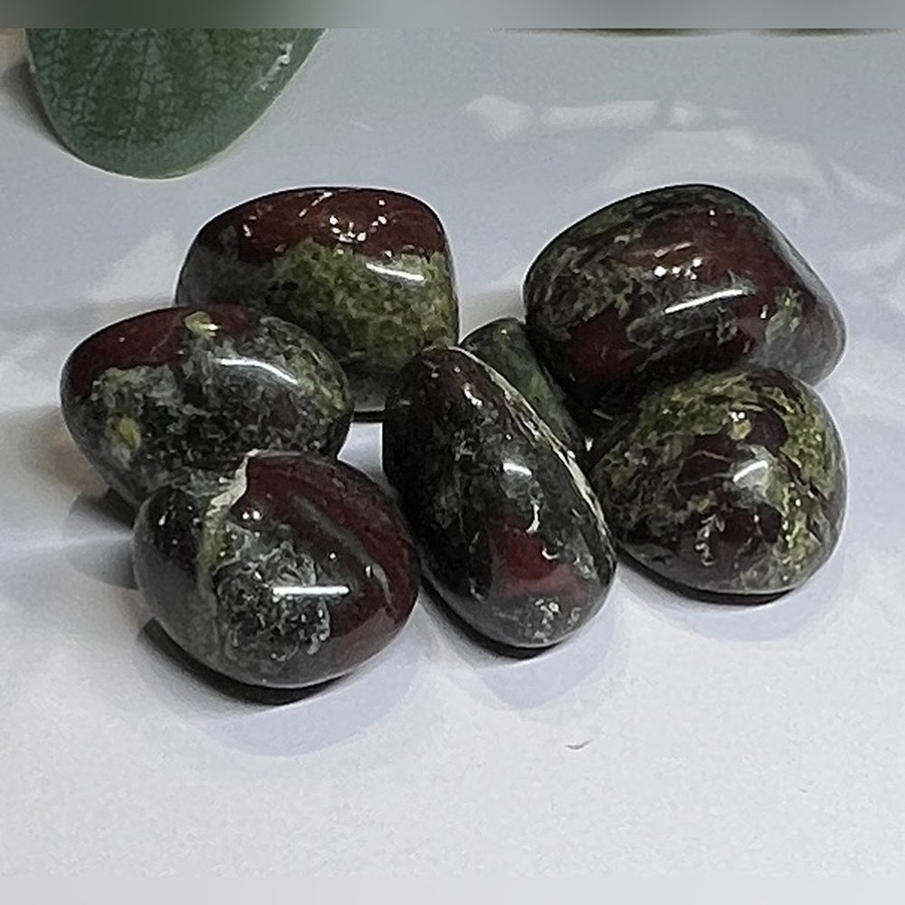 Tumblestones Dragon Bloodstone tumblestones